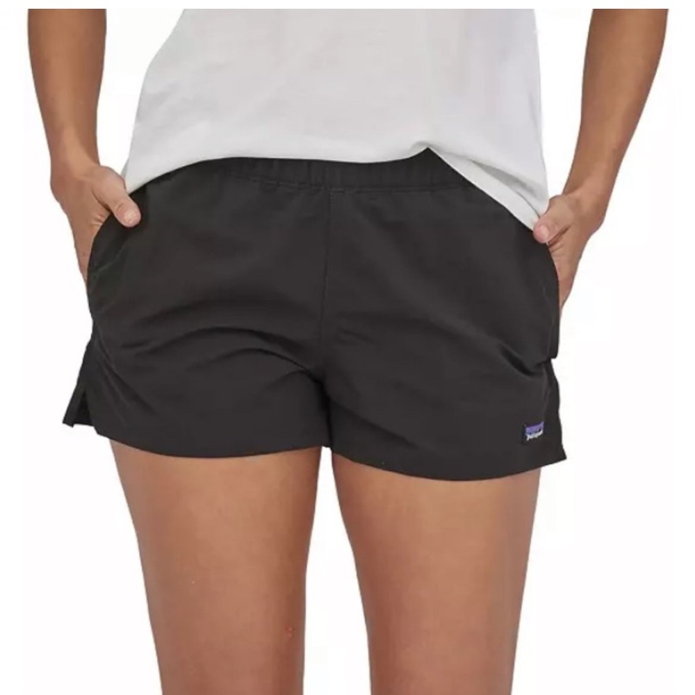 Patagonia Black Athletic Shorts Women's Size L Barely Baggies Shorts 5” inseam